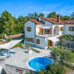 Vacation Apartment Helga