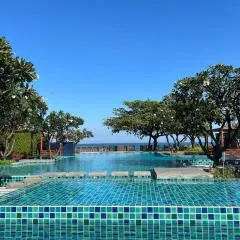 E202 Baan Sanpluem HuaHin by Pat