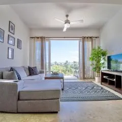 Spacious 2 Bed 2 Bath With Ocean View