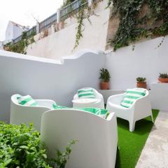 Vintage Apartment w/ Terrace