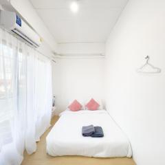 TRANSIT Donmueang Airport HOSTEL