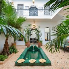 Riad Des Sables-Exclusive -4 Suites -Swimming Pool