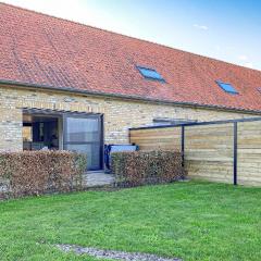 Awesome Home In Diksmuide With Wifi