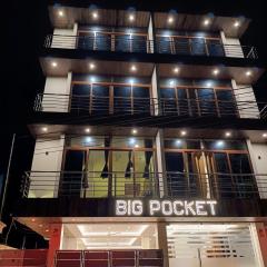 Big Pocket Hotel