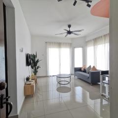 Happy Villa (Marina View Villas)