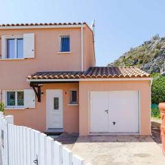 Villa climatisée 4 pièces avec terrasse, WIFI, garage, proche de la plage, animaux acceptés - FR-1-409-81