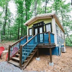 Gypsy Cottage Near the Smokies #13 Esmeralda