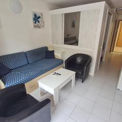 Bonito apartamento con piscina