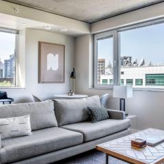 Belltown jr 1br w gym ounge nr Space Needle SEA-593