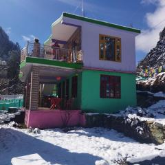 Gyans Palace Homestay