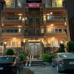 Cairo plaza guest house