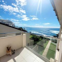 Sunny Apt on The Esplanade - Aircon