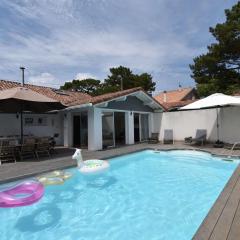 Location vacances capbreton superbe villa avec piscine pour 8 personnes