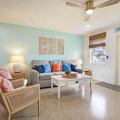 NEW! Tropical Escape near Beach! Tons of parking!