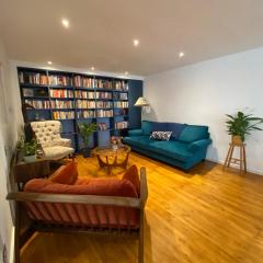 Modern 1BD Farmhouse-Style Flat - Dalston!