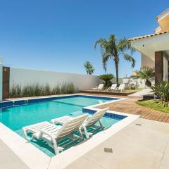 Casa do Artista a 60m do mar, piscina, 4 quartos