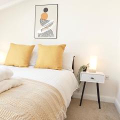 4 Beds 2 Bath close to Gen-Hospital FREE Parking!