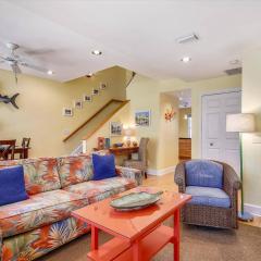 Key West Casa by AvantStay Communal Pool BBQ Patio Near Duval Street Week Long Stays Only