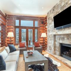 Villas At Tristant 137 by AvantStay Ski In Ski Out Home w Panoramic Views Hot Tub