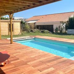 Maison avec piscine et jardin privatifs - un séjour au calme