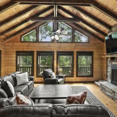 Bankhead Lodge by AvantStay Waterfront Log Cabin