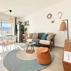 Fresh Lemonade con piscina, AC, doble terraza, cocina completa y parking