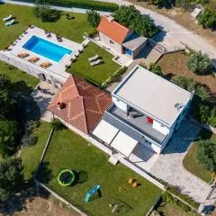 Villa Paradiso