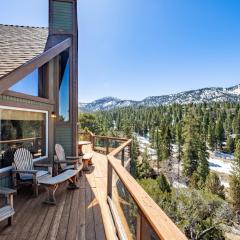 Endless View Lodge by AvantStay Incredible Views Close To Bear Mountain Ski Resort w Hot Tub
