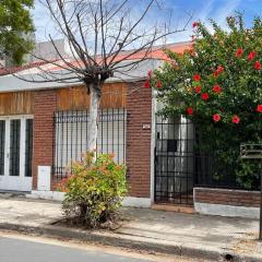 CASA BARRIO UNIVERSITARIO Nicaragua 920