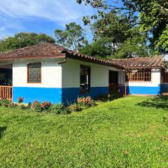 Finca la Esperanza - Cabaña Villa Coqui