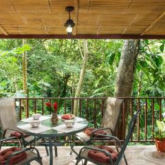 Bali inspired Casa Cascada w Jungle views pool