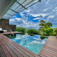 Appartement 2 chambres avec piscine, vue mer sur la baie