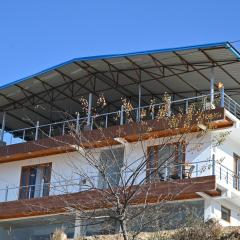 Himalayan Hill Top Resort