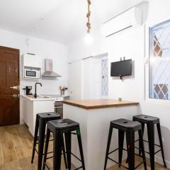 Apt + patio privado Atocha Delicias Madrid Rio