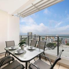 Dual Daydream Apartments - Soaring Vistas in Darwin