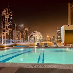 Amazing 3BR Apartment next to Emirates Towers Metro in DIFC