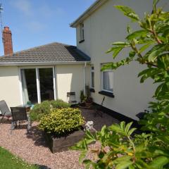 2 Bed in Combe Martin 51619