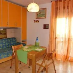 Essential studio apartment near the beach