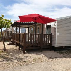 Mobile-home les pieds dans l'eau