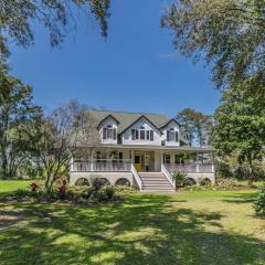 Private Retreat on Deep Water overlooking Jenkins Creek
