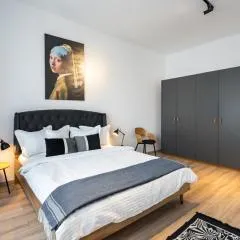 Old Town - City Center - Esiko by MRG Apartments