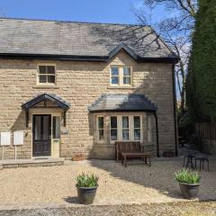 3 Bed in Buxton 81127