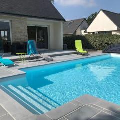 Maison 5 pièces 10-12 personnes avec piscine chauffée - TIFENN