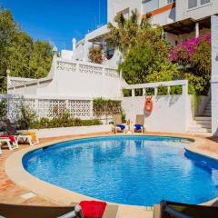 Casa Cerro - 5 Bedrooms - Private Pool - Short Walk To The Centre No Car Required - Albufeira