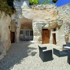 La troglodyte fantastique Lochoise