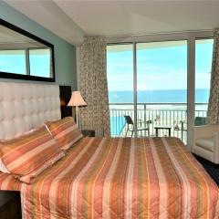 Stunning Ocean Front 2Bedroom in Heart of Myrtle Beach New 50 Smart TV