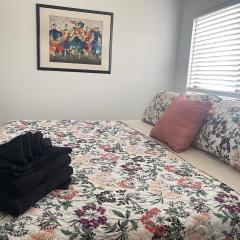 Miami U Gallery Superior King Private Bedroom in Shared Apartment