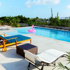 Lovely Villa at Baby Beach Aruba