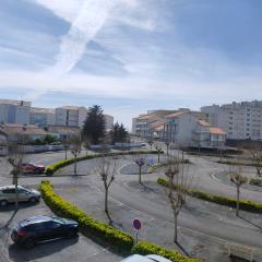 SPACIEUX appartement 4 personnes à 200 m de la plage des Demoiselles - FR-1-323-443