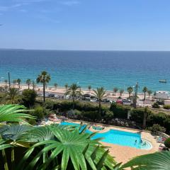 BY NEPTUNE - la Palme Riviera Beach and Pool view